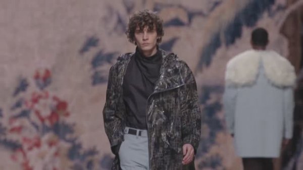 Показ мужской коллекции Hermès зима 2022