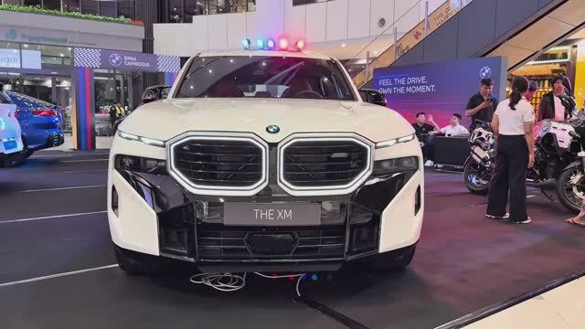 BMW XM 2026 обзор смотреть онлайн