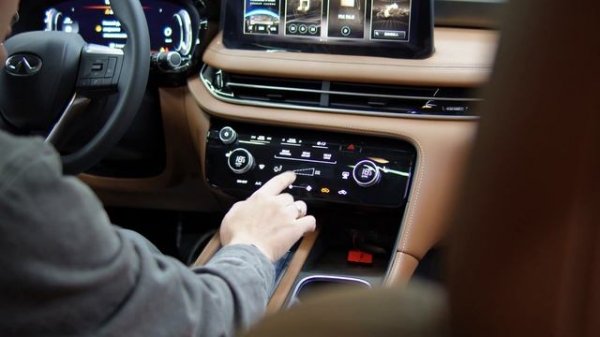 SGM - Infiniti QX60 2025