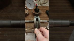 Удалось убрать биение коленвала.mp4