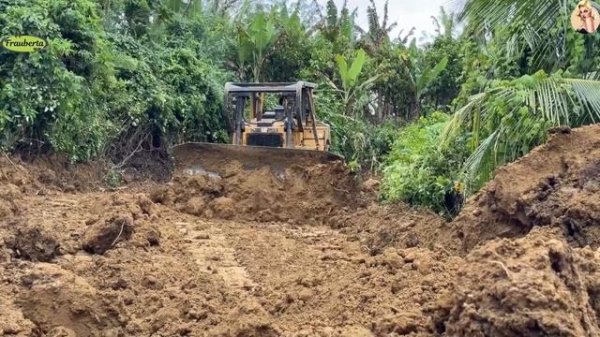 Строительство, расчистка горной дороги , обзор