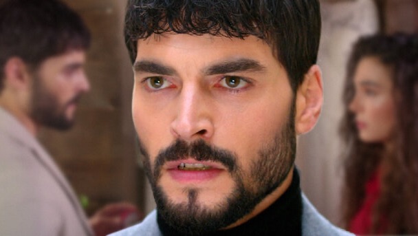 🍿 АКЫН АКЫНЁЗЮ: ЖЕНА, ДЕТИ, СЕМЬЯ