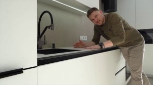 Кухня в современном стиле . Обзор №17