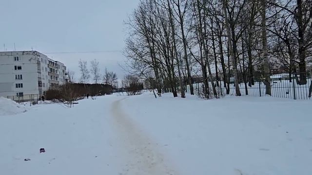 Irina hindi life/Иду к маме. На каждый горшочек найдется крышечка. Идем в магазин стройтоваров. смотреть онлайн