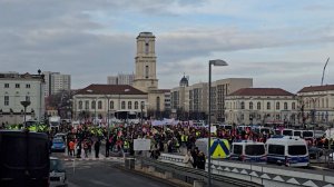 Крупнейший социальный взрыв: тысячи учителей вышли на протесты в Германии