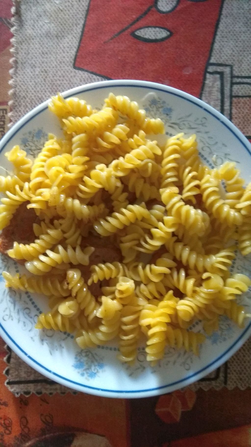 Кушаю вермишель с люля-кебаб. смотреть онлайн