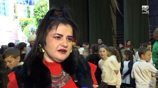 «Бременские музыканты» в исполнении хабезского районного театра «Намыс» смотреть онлайн