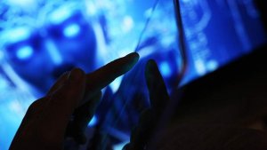 В РФ могут ввести предустановку отечественного ИИ на смартфоны