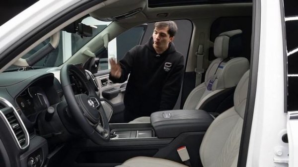 SGM - RAM 1500 Tungsten 2025