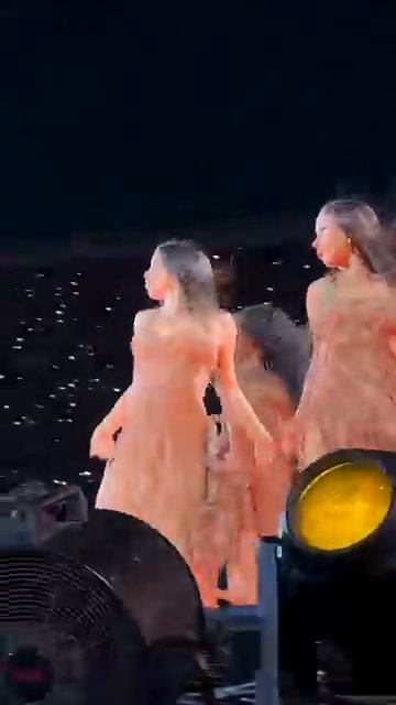 Подтанцовка смотреть онлайн