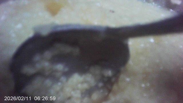 Приготовил пшённую кашу с кусочками очищенной тыквы