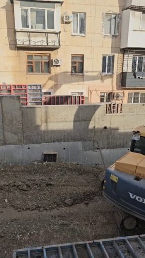 Строительство подпорных стен на Адмирала Октябрьского 05.02.2026