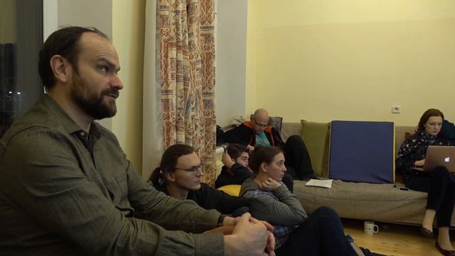 3. Автоматическая ходьба / Кружок сумасшедших