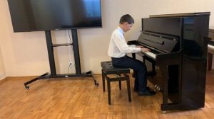 Бондарев  Михаил