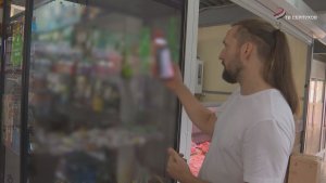 Партия "Единая Россия" поддерживает запрет о продаже вейпов