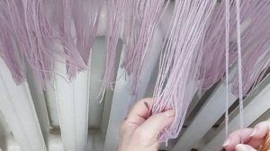 Как связать кисти для шарфа на вязальной машине?