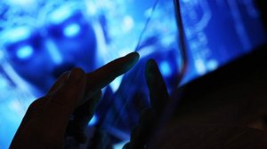 В РФ могут ввести предустановку отечественного ИИ на смартфоны