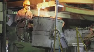 Как изготавливают чугунные эмалированные ванны в Японии.