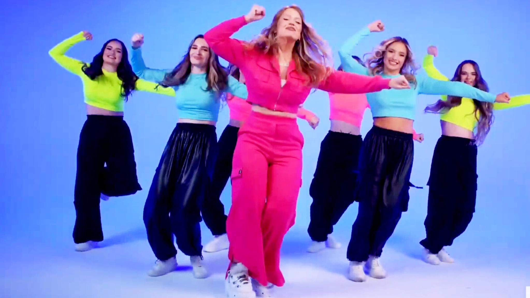 DJ Val & POLI - Coming Higher Eurodance HiT Remix смотреть онлайн