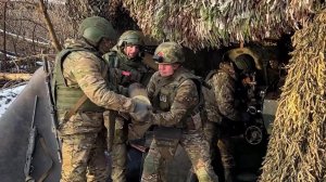 Российские военные ведут наступление на Славянско-Крамоторском направлении.