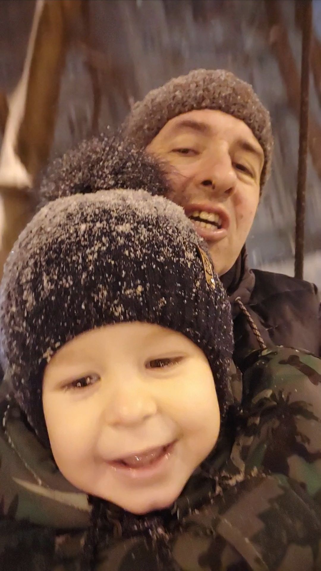 И снится небу снег...