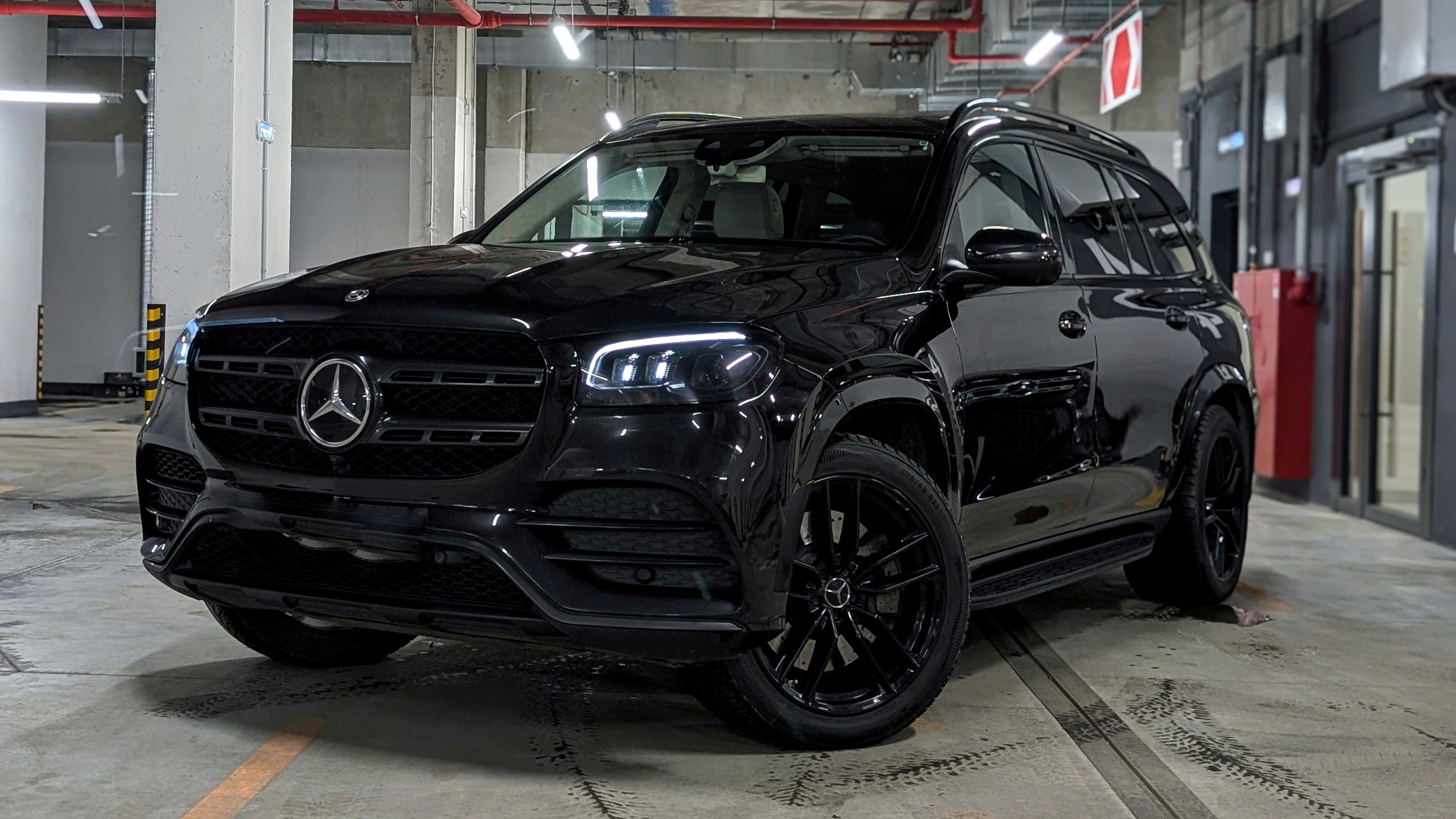 Mercedes-Benz GLS 400 смотреть онлайн