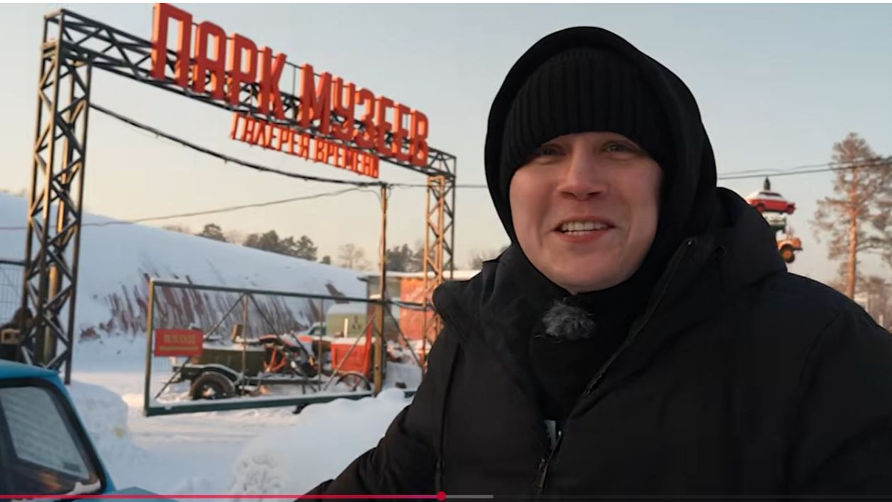 ЯПОНЕЦ МИША РАЗБИЛ ЗАПОРОЖЦЕМ ИНОМАРКУ . АВАРИЯ НА ДОРОГЕ смотреть онлайн