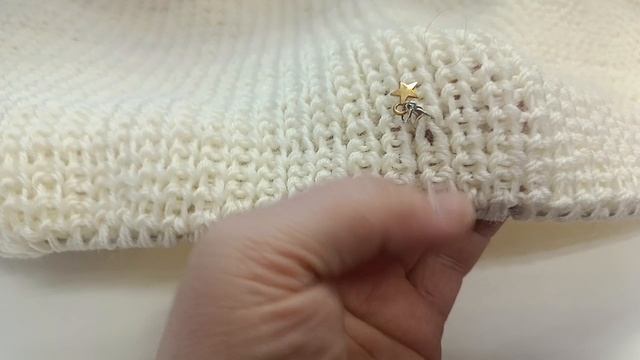 Наконец-то отвела душеньку. Работаю, вяжу и вышиваю 😅 смотреть онлайн