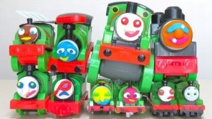 Удалите глину с лиц Томаса и его друзей