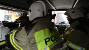 Разгильдяйство и геройство: как спасали повисшего на проводах дворника в Петербурге