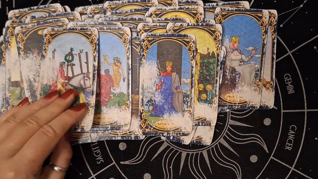 ТАРО РАСКЛАД\ КОМУ ПРИДЕТСЯ ПРИЗНАТЬ ВАШУ ПОБЕДУ?! смотреть онлайн