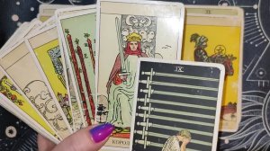 ПОЧЕМУ ОН МОЛЧИТ❓💔ГАДАНИЕ ОНЛАЙН.ТАРО РАСКЛАД ✨