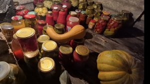 Деревенские запасы,ЧТО Я ОБНАРУЖИЛА ОЧЕНЬ РАСТРОИЛАСЬ