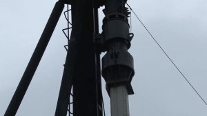 Забивка сваи 8 м.