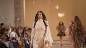 Показ женской коллекции Zimmermann осень-зима 2025-2026