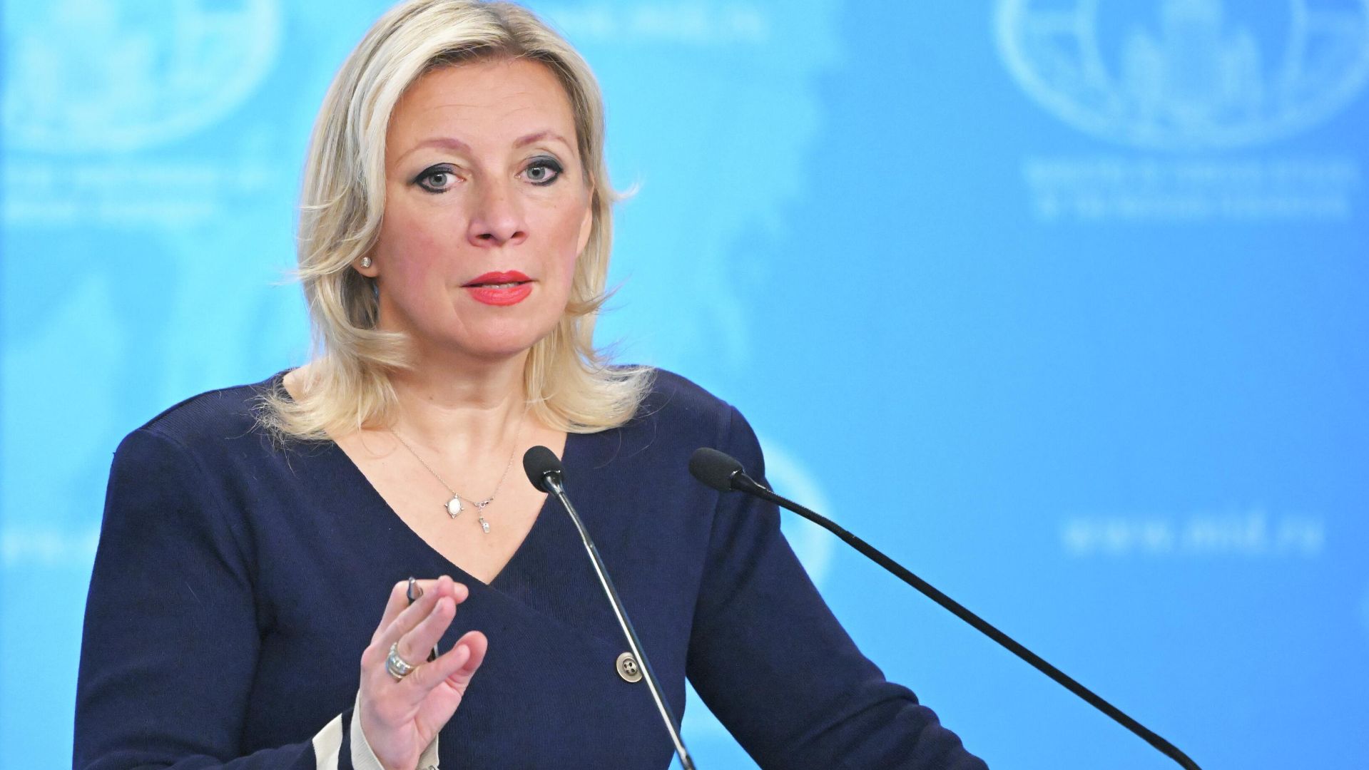 Еженедельный брифинг Марии Захаровой – трансляция смотреть онлайн