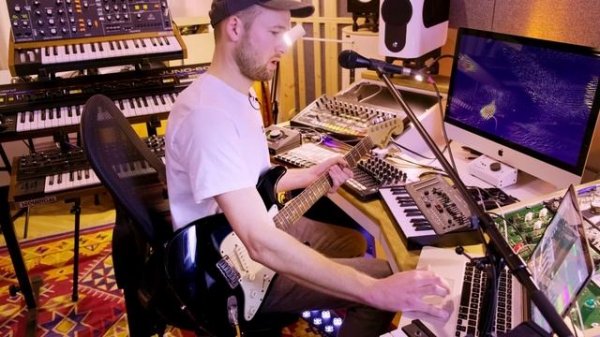 4.02 - Ableton session view_ Vocals and guitar