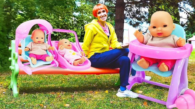 Куклы пупсики в детском садике. Детские видео Капуки Кануки. Веселые игры для детей смотреть онлайн