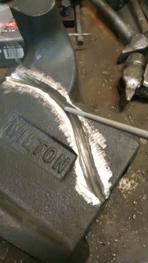 Сварка, ремонт тисков электродами УОНИИ 13 55