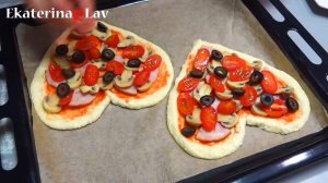 БЫСТРЫЕ творожные мини ПИЦЦЫ СЕРДЕЧКИ! Рецепты к 14 февраля! Пицца на на творожном тесте без дрожжей