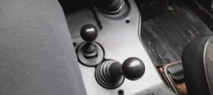 Мотор набирает обороты  а нива не едет