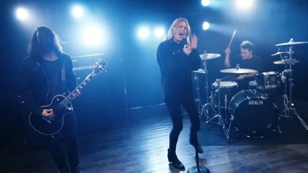 Breaking Benjamin - I Will Not Bow (Cover by First To Eleven)