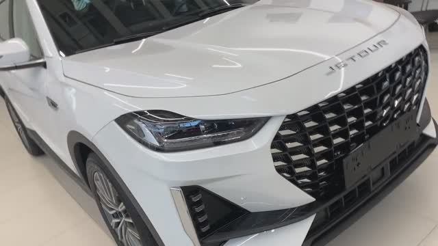 JETOUR X70 PLUS LUXURY