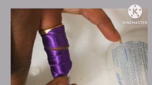 Как снять туго надетое кольцо с пальца