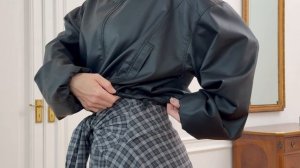 Олимпийка из эко-кожи