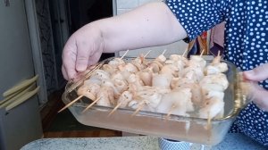 Он такой маленький 🤏 и плюгавенький 🙈