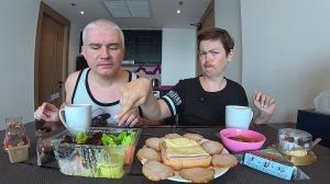 Мукбанг разбираем БРЕД из комментариев и прочие БАЙКИ недалёких людей! Семейный обед в Таиланде