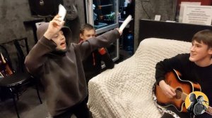 Лев и его друзья - "Синий трактор"