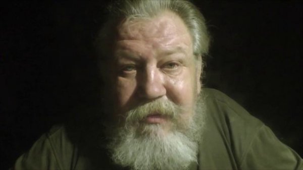 -" Я ТЦК живым не дамся, с ножом хожу!" сказал вменяемый хохол! И уставший ждать победы России!