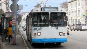Троллейбус Екатеринбурга ЗиУ-682Г-016 (012) борт. №383 маршрут 37 на ост. "Гостиница Центральная"